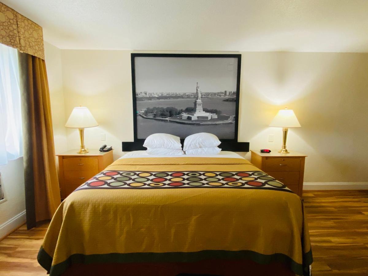 Super 8 By Wyndham Anderson/Clemson Area Motel Ngoại thất bức ảnh