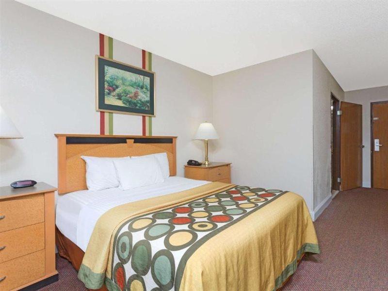 Super 8 By Wyndham Anderson/Clemson Area Motel Ngoại thất bức ảnh